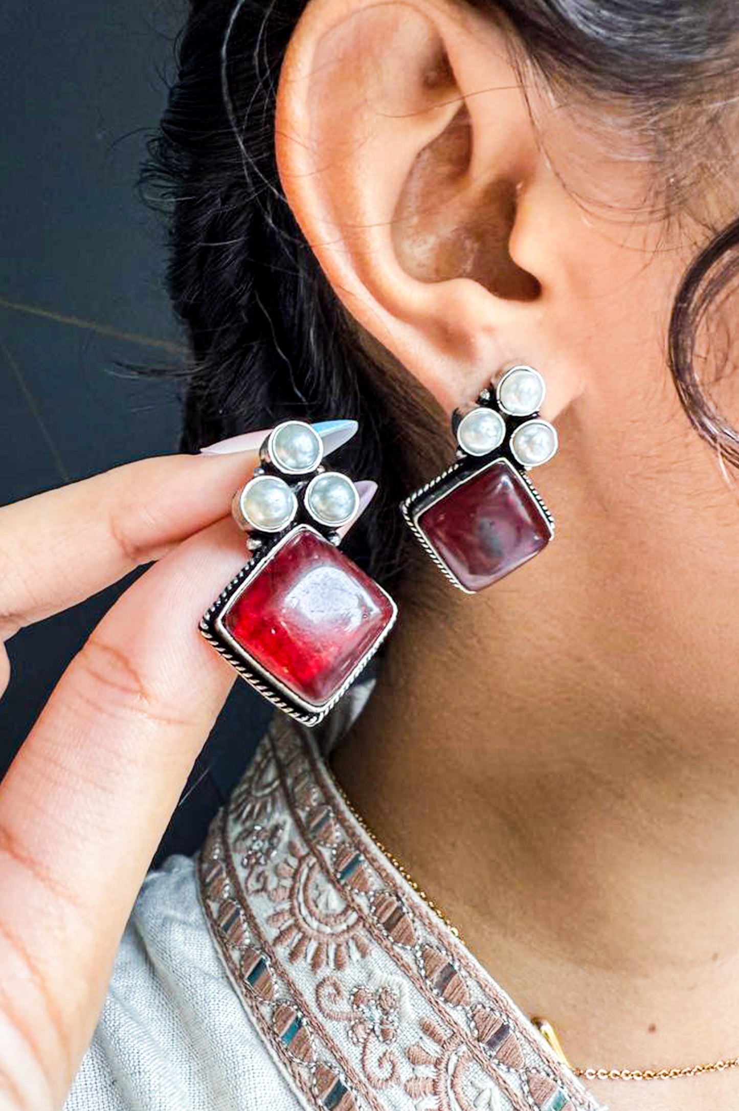 Classic Pearl Studs
