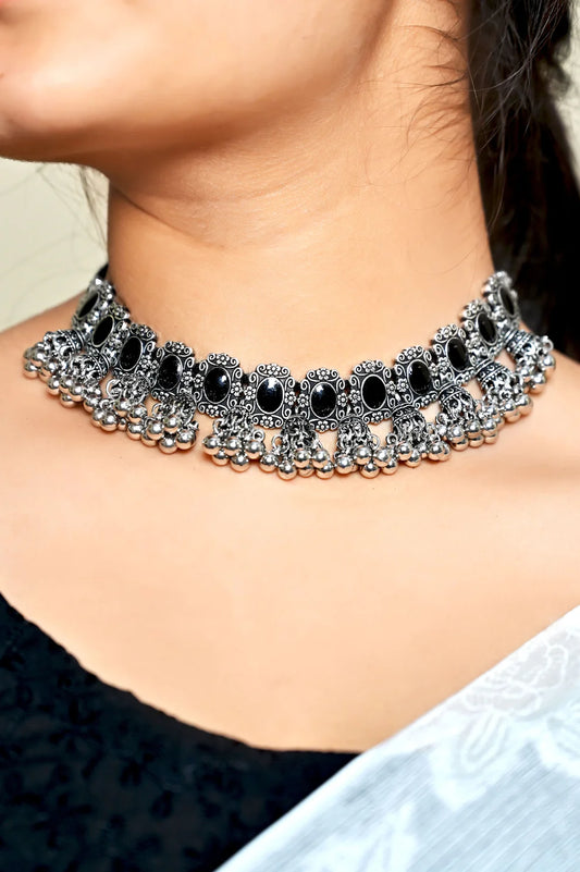 Elegant Black Stone Choker