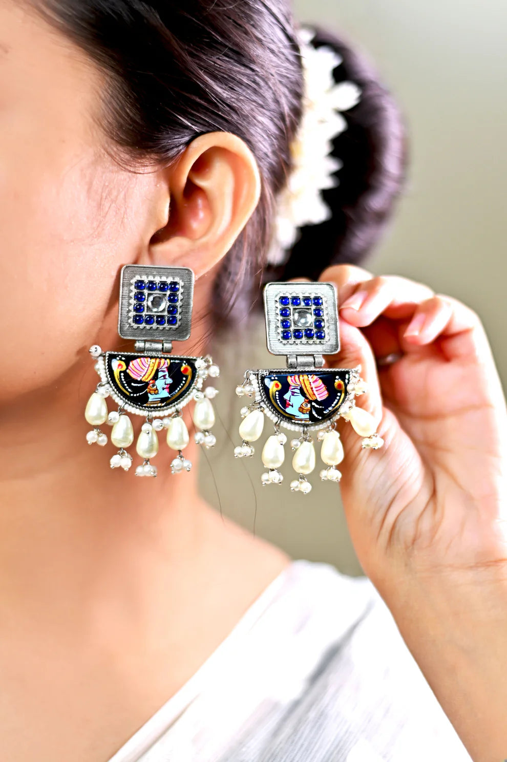 Maharaja Monalisa Earrings