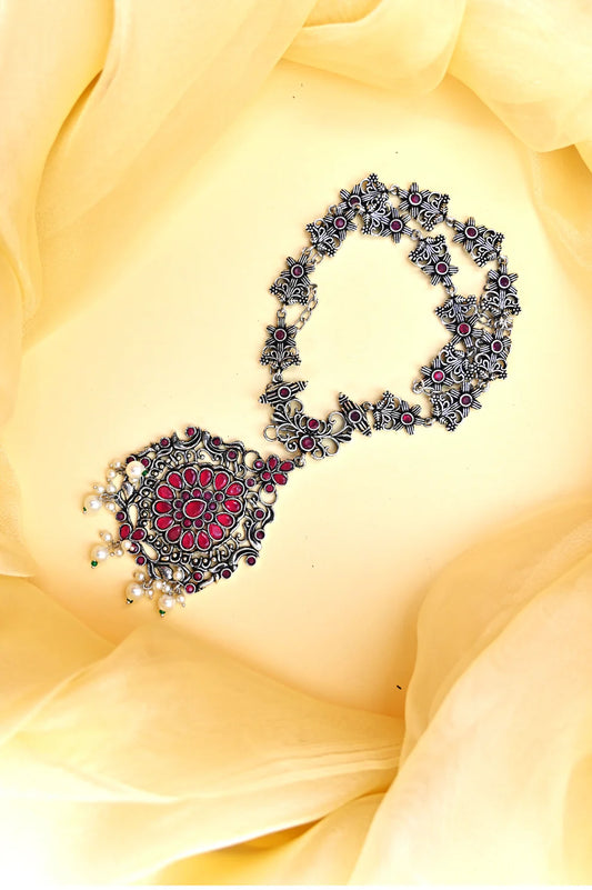 Radiant Flower Necklace