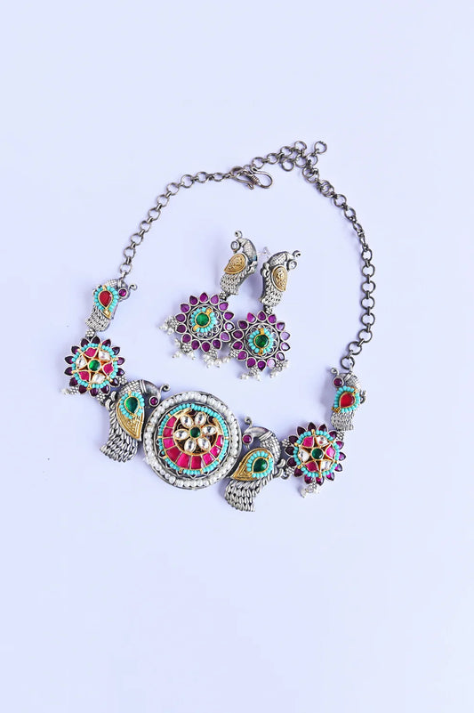 Golden Aura Necklace