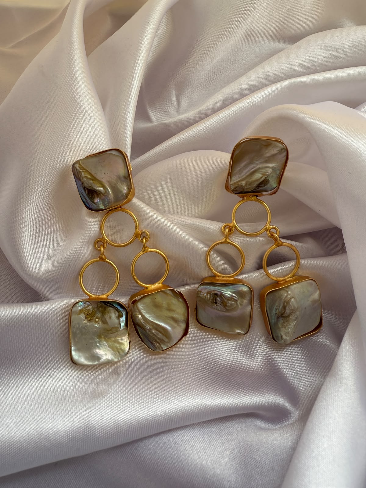 Kavya Earrings - Green
