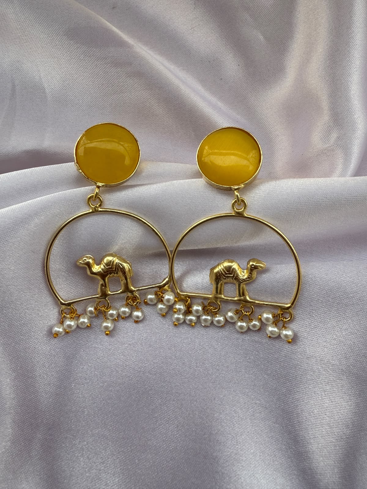 Camel Motif Pearl Hoop Earrings