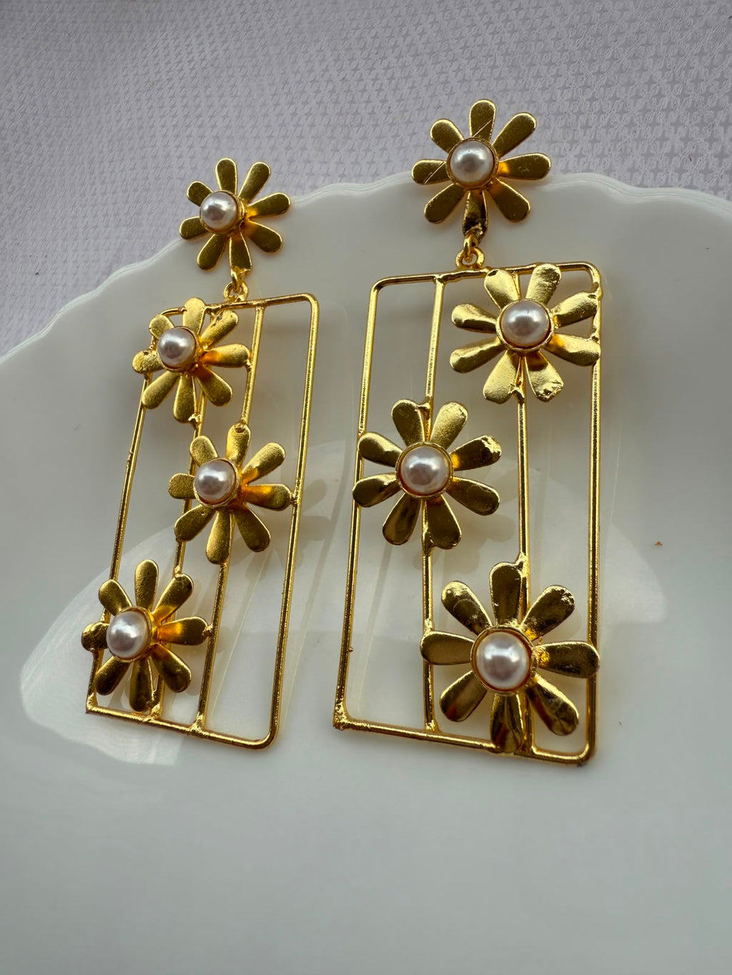 Earring Ratna