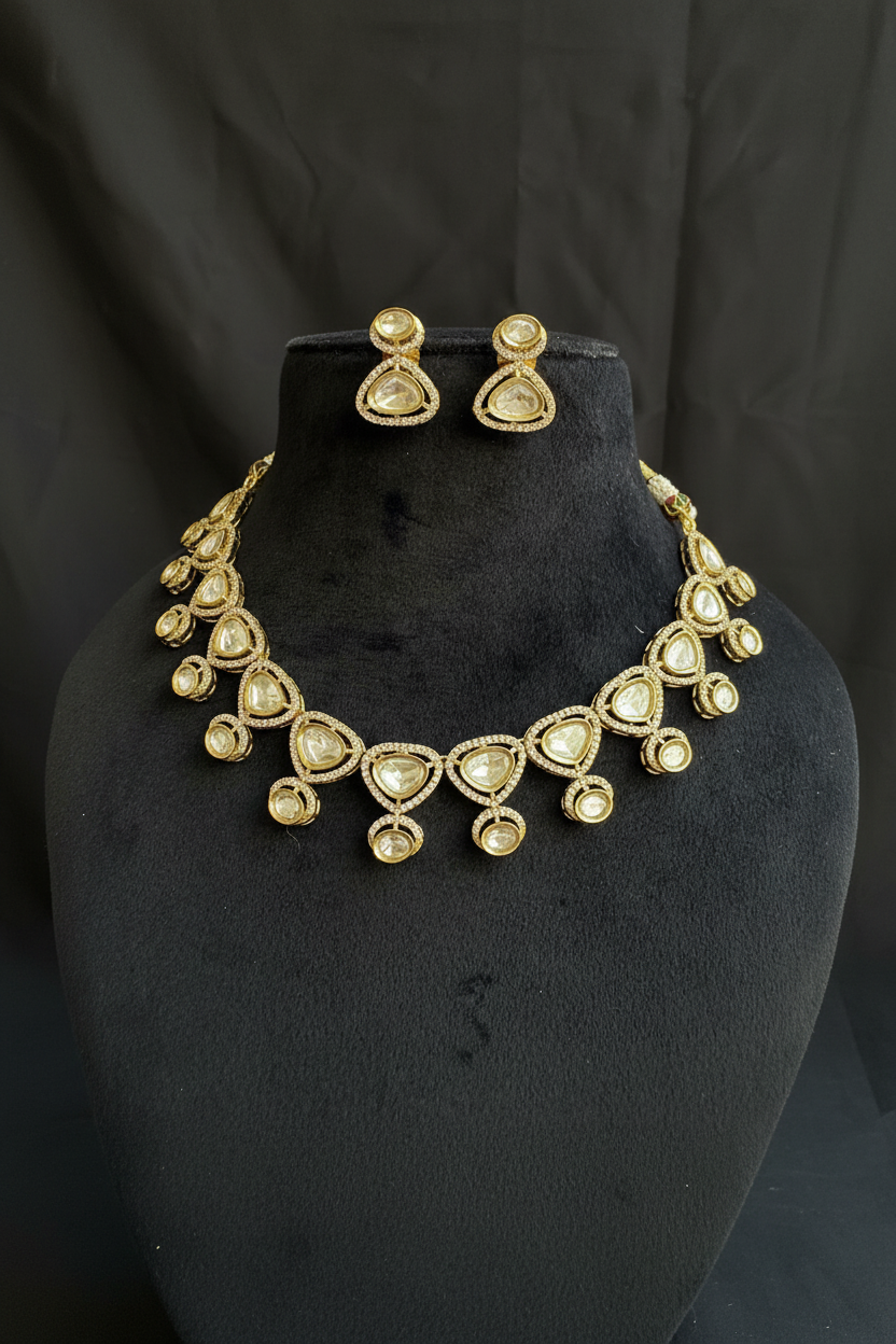 Ivory Kundan Teardrop Necklace Set